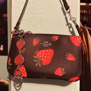 Coach strawberry nolita 19